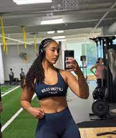 <em>Mia L., Austin, TX</em>